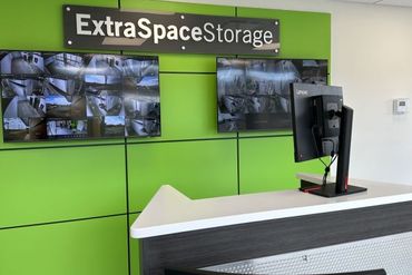 Extra Space Storage - 1525 Railroad Avenue Bridgeport, CT 06605