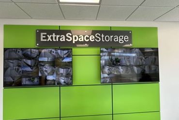 Extra Space Storage - 1525 Railroad Avenue Bridgeport, CT 06605