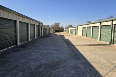 Extra Space Storage - 12010 South Elm Street Jenks, OK 74037