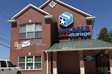 Five Star Storage - 3621 Pottsboro Road Denison, TX 75020