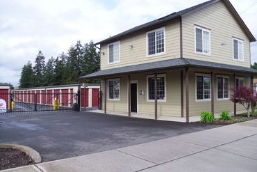 FreeUp Storage Salem Blossom Drive - 3715 Blossom Drive Northeast Salem, OR 97305