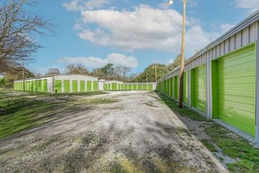 Greenkey Storage - 305 South 38th Street Corsicana, TX 75110
