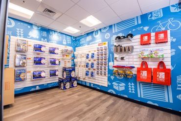 Hawai'i Self Storage - Iwilei - 907 Dillingham Boulevard Honolulu, HI 96817