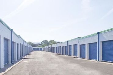 HelloStorage - 5220 San Mateo Boulevard Northeast Albuquerque, NM 87109