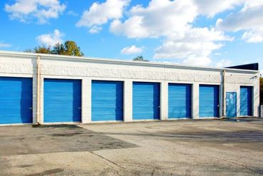 Hideaway Self Storage - 1624 Farm To Market 66 Waxahachie, TX 75167
