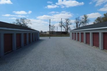 Hometown Express Storage Matthews - 10th Street Matthews, IN 46957
