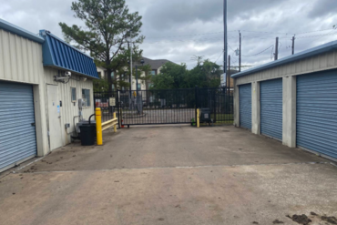 Houston Mini Storage - 1921 Hollister Street Houston, TX 77080