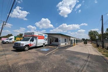 Ideal Storage - 2518 La Salle Avenue Waco, TX 76706