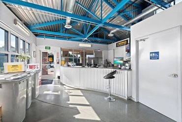 Instorage - 2038 Newport Boulevard Costa Mesa, CA 92627