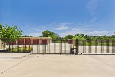 Iron Cactus Storage - 2955 U.S. 281 Marble Falls, TX 78654