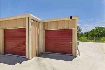 Iron Cactus Storage - 2955 U.S. 281 Marble Falls, TX 78654