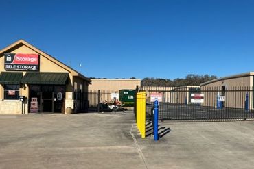 iStorage - 105 Shooting Club Road Boerne, TX 78006