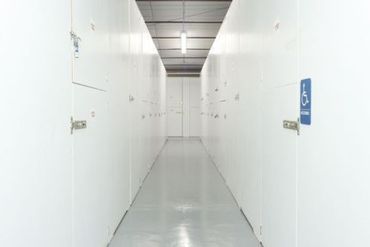 iStorage - 2590 17th Street Sarasota, FL 34234