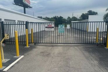 iStorage - 3950 34th Street South St. Petersburg, FL 33711