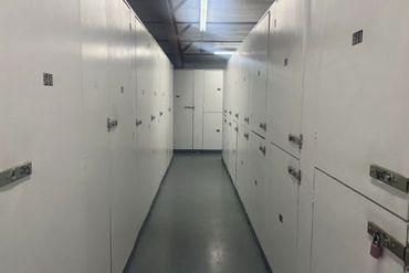 iStorage - 3950 34th Street South St. Petersburg, FL 33711