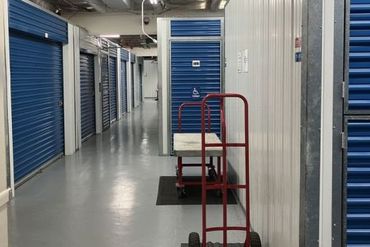 iStorage - 4305 32nd Street West Bradenton, FL 34205