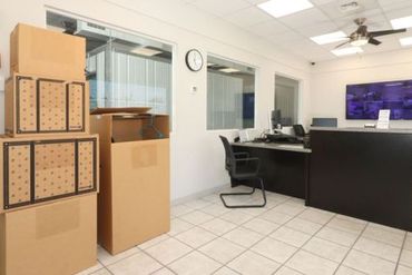 iStorage - 8901 S Tamiami Trail Sarasota, FL 34238