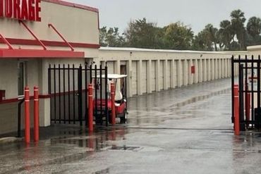 iStorage - 2015 8th Avenue West Palmetto, FL 34221