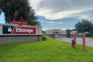 iStorage - 12832 U.S. 301 Riverview, FL 33579