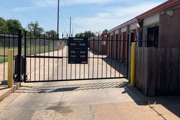 iStorage - 2010 South Seneca Street Wichita, KS 67213