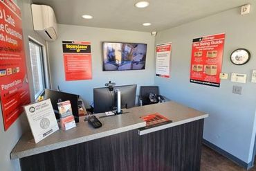iStorage - 550 North Tyler Road Wichita, KS 67212