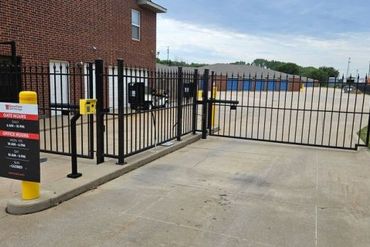 iStorage - 433 East 61st Street North Park City, KS 67219