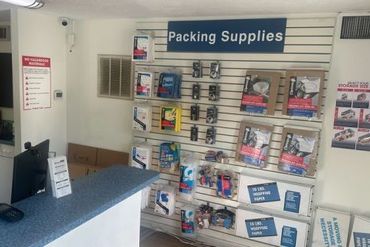 iStorage - 4120 E 10th Ave Tampa, FL 33605