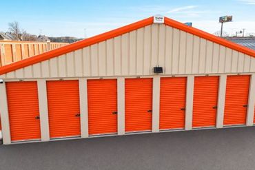 Jay Street Self Storage - 1037 Jay Street Rochester, NY 14611