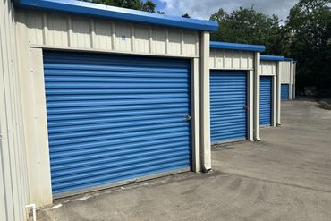 Knox Locks Self Storage - 924 North Dixie Boulevard Radcliff, KY 40160