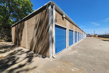 KO Storage of Weatherford - 113 West Park Avenue Weatherford, TX 76086