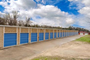 KO Storage of Weatherford - 113 West Park Avenue Weatherford, TX 76086