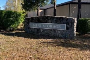 Lakewood Village Self Storage - 903 Adele Drive Windsor, CA 95492