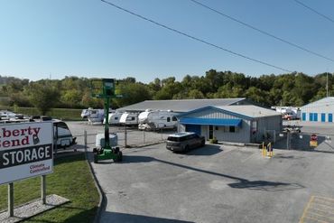 Liberty Bend Storage - 1122 Old 210 Highway Liberty, MO 64068