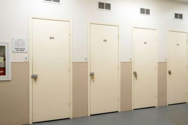 Lindenhurst Self Storage - 180 Travis Street Lindenhurst, NY 11757