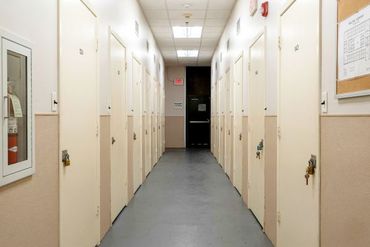 Lindenhurst Self Storage - 180 Travis Street Lindenhurst, NY 11757