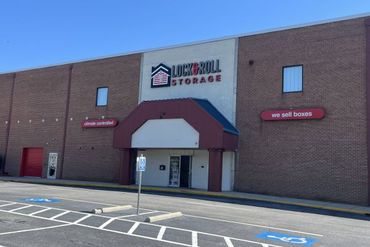 Lock & Roll Storage - 4142 Melrose Avenue Northwest Roanoke, VA 24017