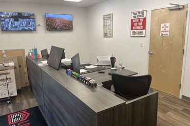 Lock & Roll Storage - 4142 Melrose Avenue Northwest Roanoke, VA 24017