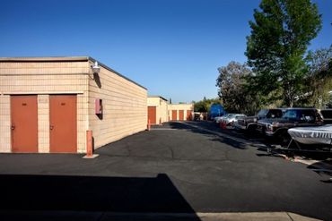 Low Cost Storage - Glendora (ALL DRIVE-UP SPACES) - 700 E Route 66 Glendora, CA 91740