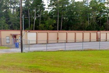 Lumberton Boat Storage - 1882 U.S. 69 Lumberton, TX 77657