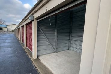 Miles of Storage - 4724 South Walnut Street Pike Bloomington, IN 47401
