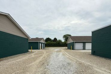 Miles of Storage - 4647 East Co Road 67 Chesterfield, IN 46017