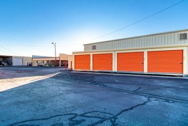 Mission Storage - 401 West Comanche Drive Hobbs, NM 88240