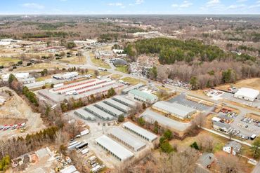 ModBox - 2702 Charlotte Highway Mooresville, NC 28117