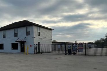 Move It Storage - 4302 Callicoatte Road Corpus Christi, TX 78410