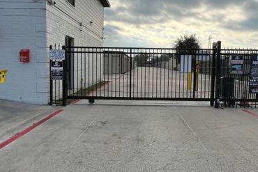 Move It Storage - 4302 Callicoatte Road Corpus Christi, TX 78410