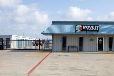 Move It Storage - 7649 Weber Rd Corpus Christi, TX 78415