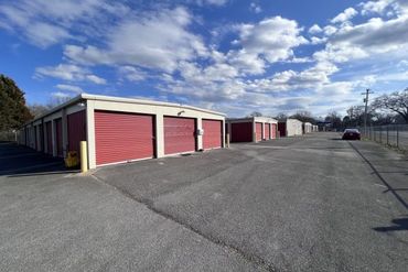 OneGuard Self Storage - Mallard Point, Decatur AL - 1004 19th Avenue Southeast Decatur, AL 35601