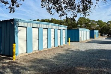Pender Storage - 17077 U.S. 17 Hampstead, NC 28443