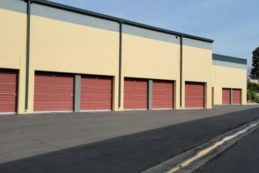 Placentia Self Storage - 585 Porter Way Placentia, CA 92870