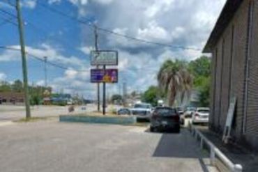 Poplar Building Office and Storage - 1909 Montgomery Highway Dothan, AL 36303